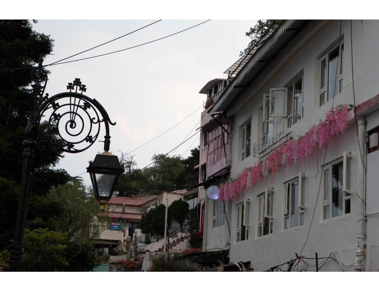 Dom'S At Mall Road, Mussoorie Otel Dış mekan fotoğraf